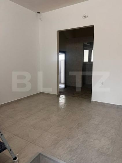 Spațiu comercial, de 200 mp, în Astra