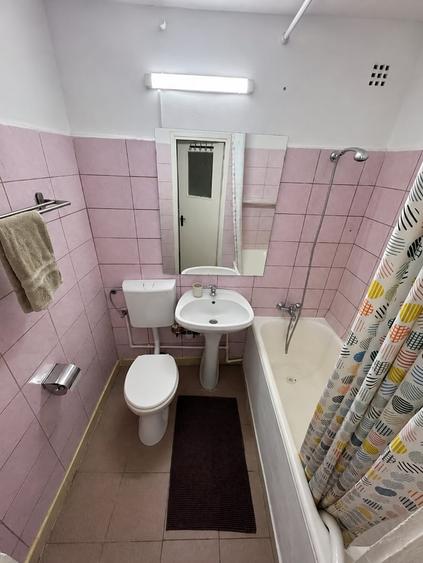 Apartament cu 3 camere decomandat în Militari