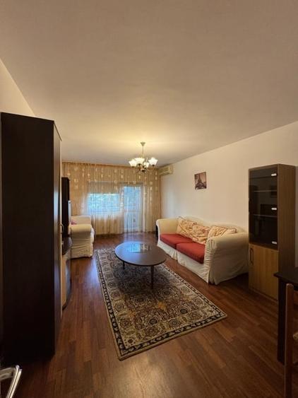 Apartament cu 2 camere decomandat, mobilat în Unirii