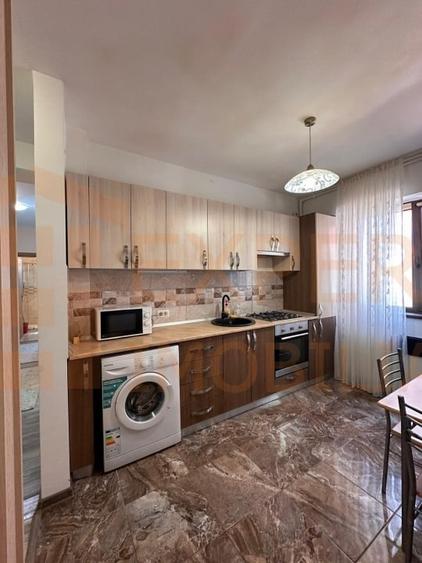 Apartament cu 2 camere decomandat, mobilat în Faleza Nord