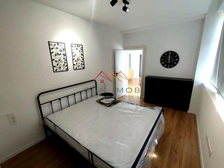Apartament cu 3 camere, mobilat în Central