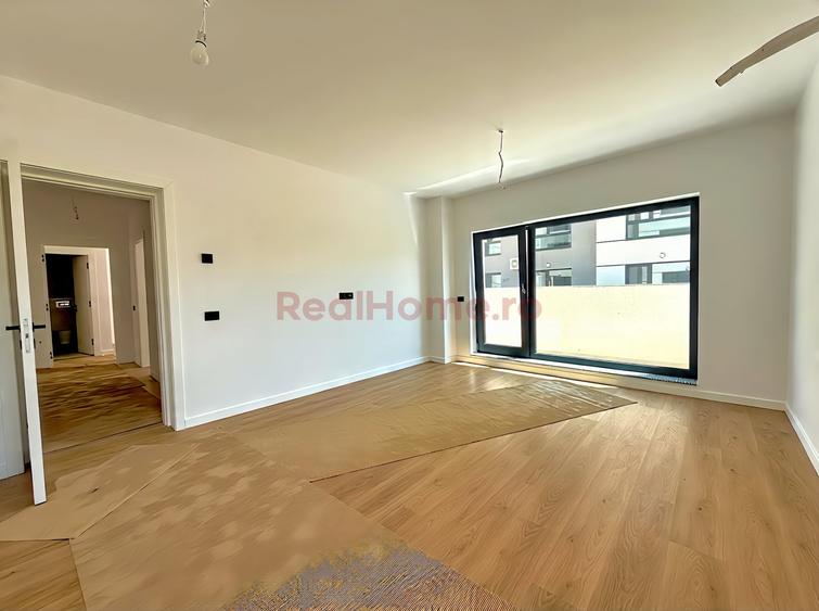 Apartament cu 3 camere decomandat în Theodor Pallady