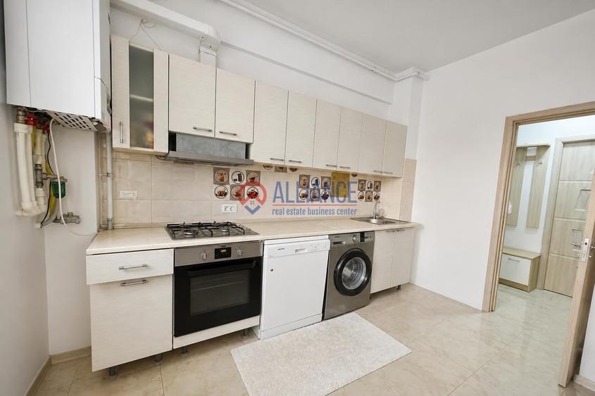 Apartament cu 2 camere decomandat în Palazu Mare