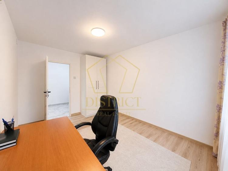 Apartament cu 3 camere decomandat, mobilat în Dâmbovița