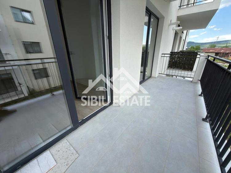 Apartament cu 2 camere decomandat în Șelimbăr