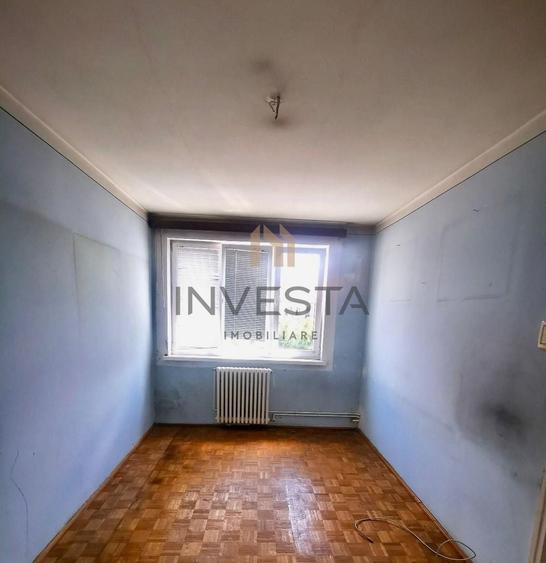 Apartament cu 2 camere decomandat în Central