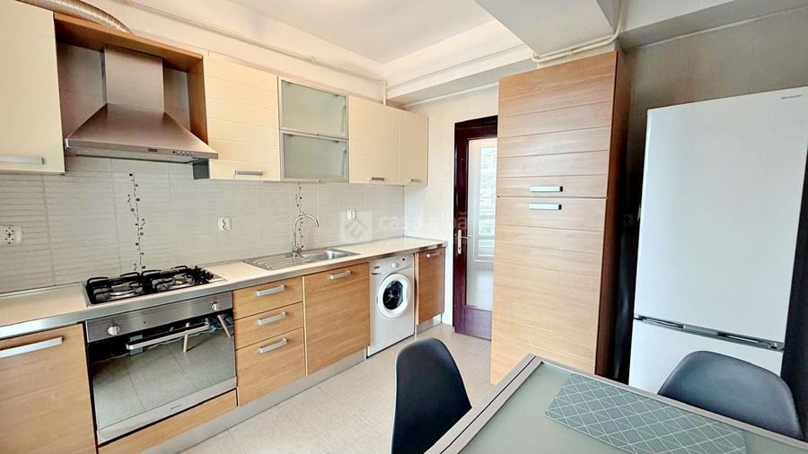Central, 2 camere premium, vedere spre Mitropolie, parcare inclusa - 6