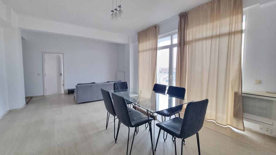 Apartament cu 2 camere semidecomandat în Iancu Nicolae
