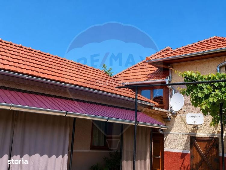 Casa 4 camere de vanzare.Teren 1.150 mp Pischinti Romos, Hunedoara