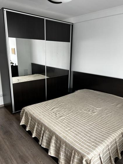 Apartament cu 2 camere decomandat în Podu Roș