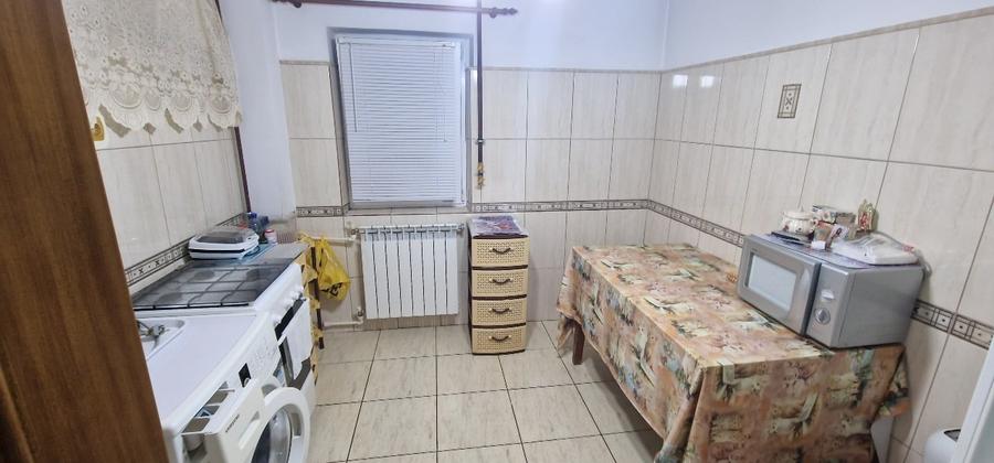 De vanzare Apartament 4 camere decomandat – Inel II, Constanța - 3