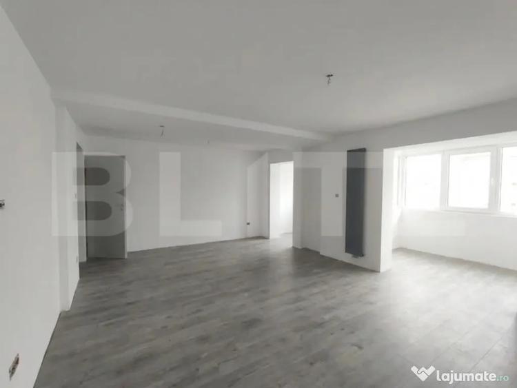 Apartament cu 3 camere decomandat în Ultracentral