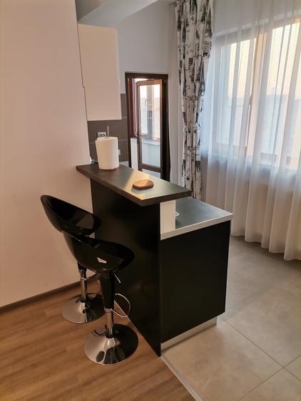 Apartament cu 2 camere decomandat, mobilat în Canta