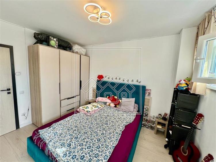 Apartament de vanzare - 3 camere, balcon, parcare - Kogalniceanu - 8