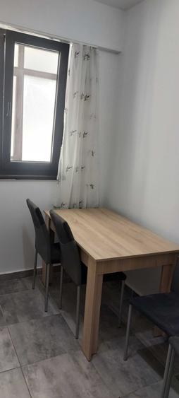 Garsonieră decomandată în Popas Păcurari