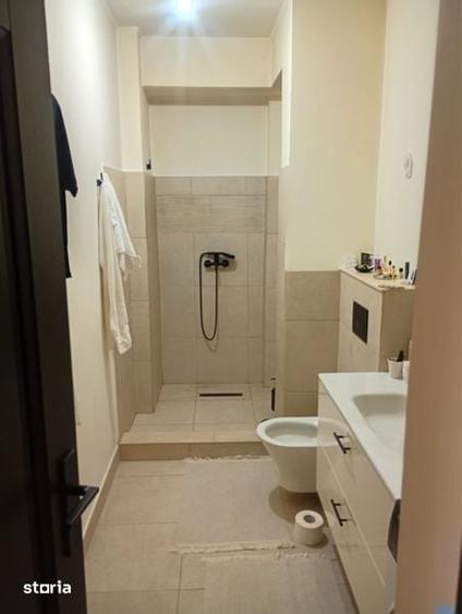 Vand apartament 2 camere zona Baneasa , strada Zeletin - 5