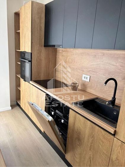 Apartament cu 2 camere semidecomandat, mobilat în Torontalului