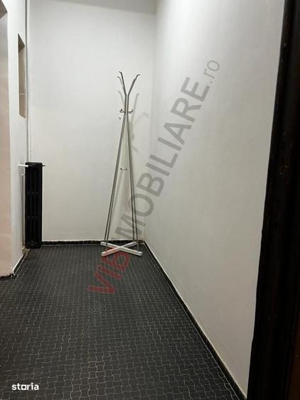 Apartament cu 3 camere decomandat în Dorobanți