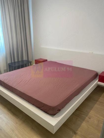 Apartament cu 2 camere semidecomandat, mobilat în Prelungirea Ghencea