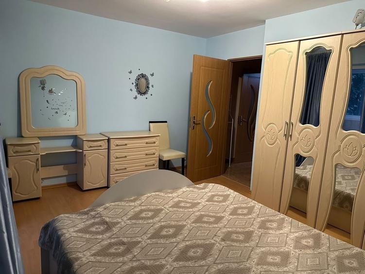 Apartament cu 2 camere decomandat în Sud