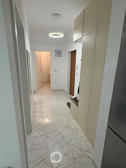Apartament cu 2 camere decomandat în Sud
