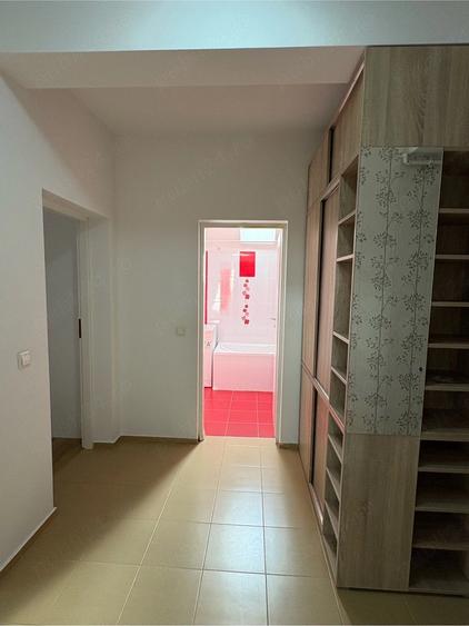 Apartament cu 2 camere decomandat în Turnișor
