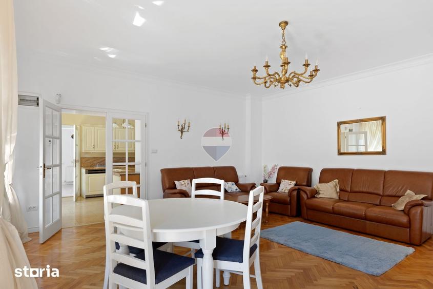 Apartament cu 3 camere în Central