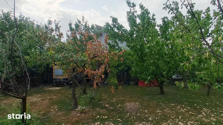 Casă cu 3 camere cu Teren 1530 Mp în Șiria