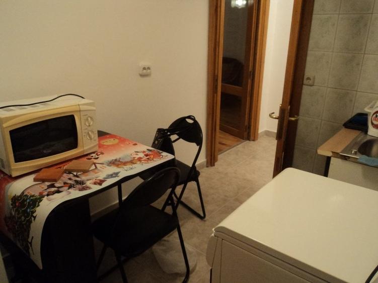 Garsoniera de inchiriat Vitan Mall,cu balcon in inchis,anvelopat. - 13