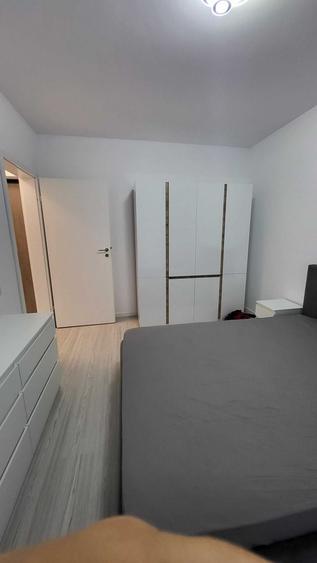 Apartament cu 2 camere decomandat în Fundeni