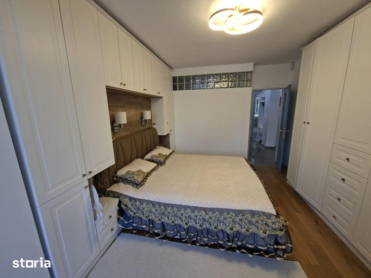 Apartament cu 3 camere decomandat în Ultracentral