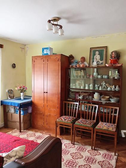Apartament cu 2 camere semidecomandat în Cetate
