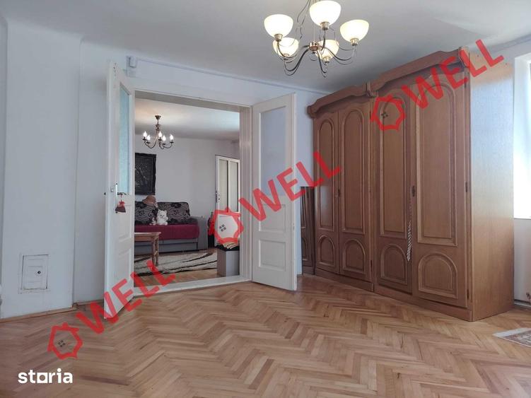 Casă cu 5 camere cu Teren 1249 Mp în Măieruș