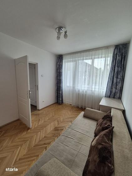 Apartament cu 4 camere în Central