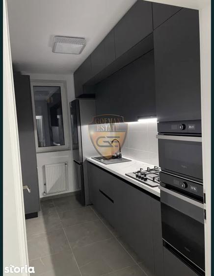 Apartament cu 2 camere decomandat în Zona Industrială