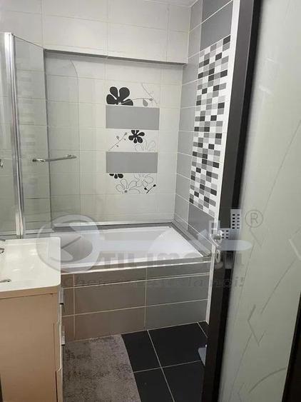 Apartament cu 2 camere decomandat în Gară