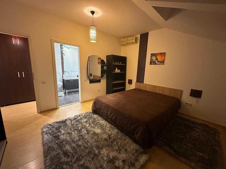 Apartament cu 3 camere decomandat în Ultracentral