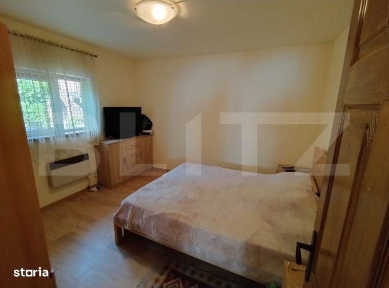 Casă cu 4 camere în Leamna de Sus