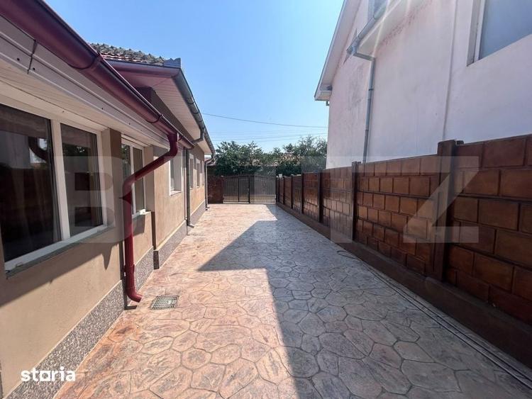 Casă cu 5 camere cu Teren 390 Mp în Podari