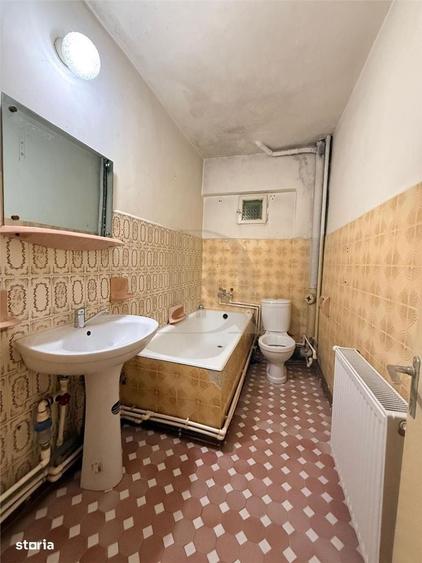 Apartament cu 3 camere decomandat în Ultracentral