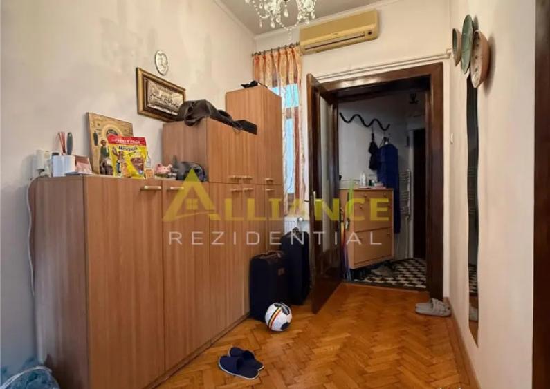 Apartament 2 camere etaj 1 zona Unirii centrala perfect pent - 11