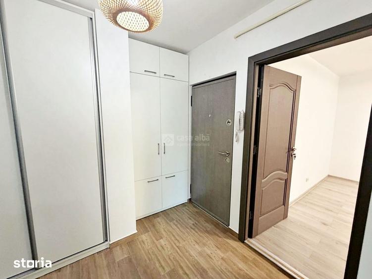 Apartament cu 2 camere decomandat, mobilat în Nicolina