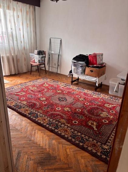Apartament cu 4 camere decomandat în Nord