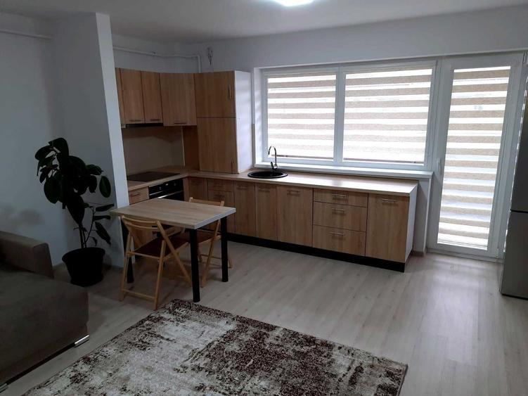 Garsonieră decomandată în Sânpetru