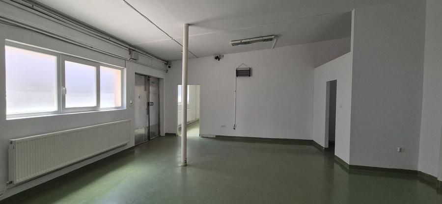 Spațiu industrial, de 300 mp, în Semicentral