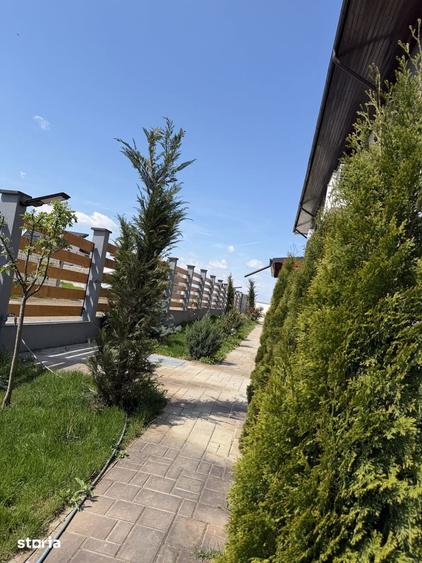 VILA DE VANZARE /CORBEANCA PE MALUL LACULUI SI LANGA PADURE - 6