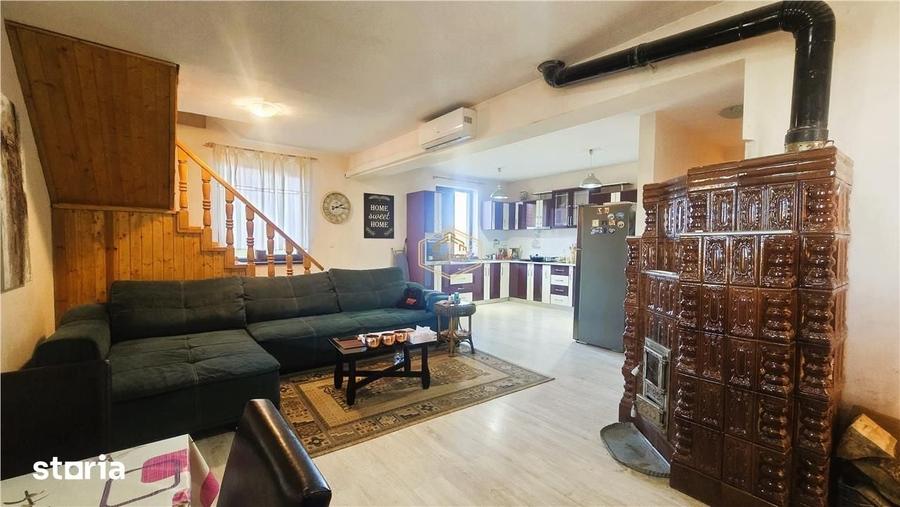 Casă cu 6 camere cu Teren 2149 Mp în Bercu Roșu