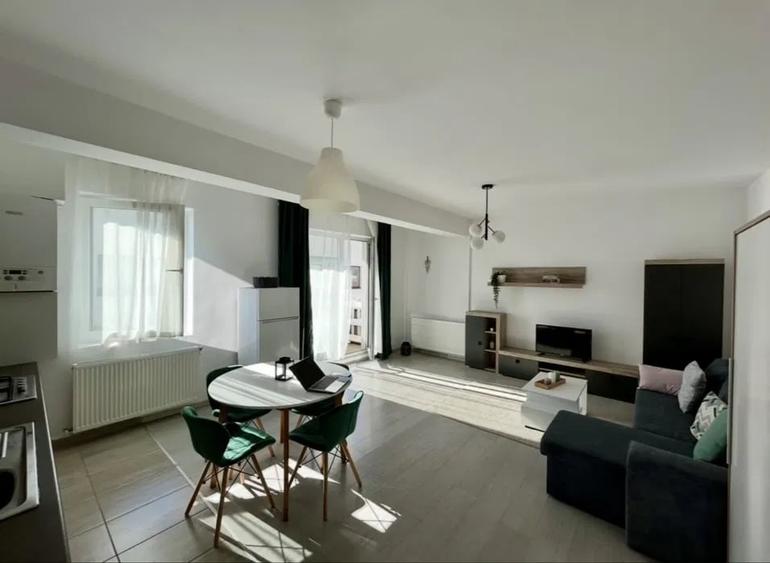Apartament cu 2 camere semidecomandat, mobilat în Florești — fotografia 2