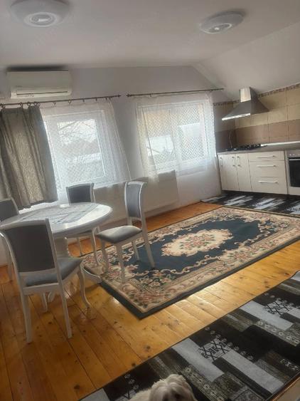 Apartament cu 3 camere decomandat în Chișoda