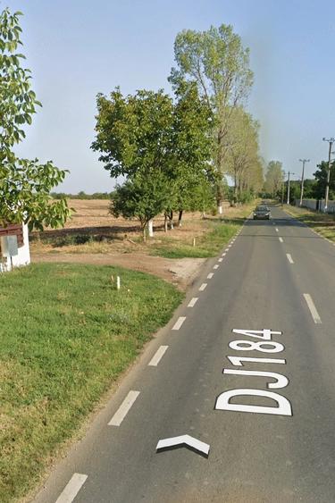 Teren de 4500 mp, în Dascălu